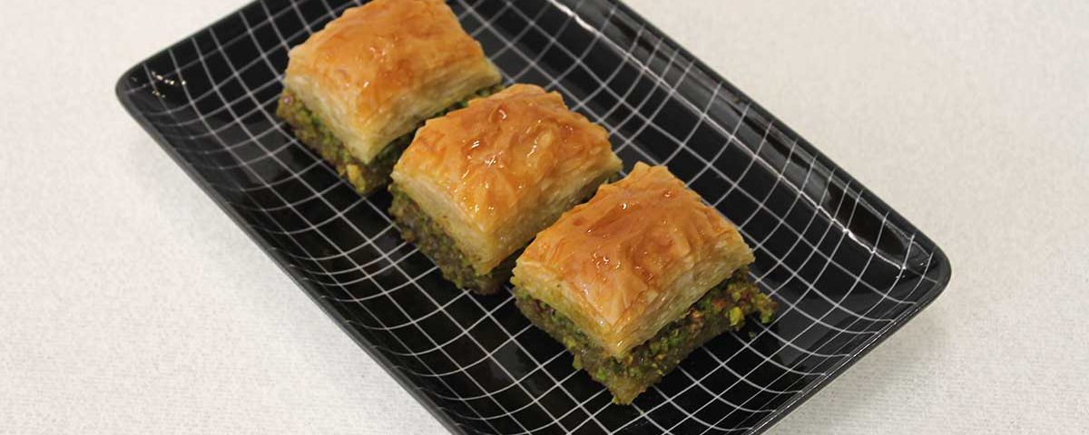 fistikli-kare-baklava